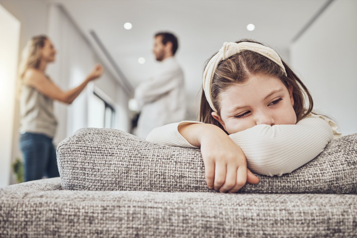 17 Signs of Parental Alienation 2024: All You Should Know ...